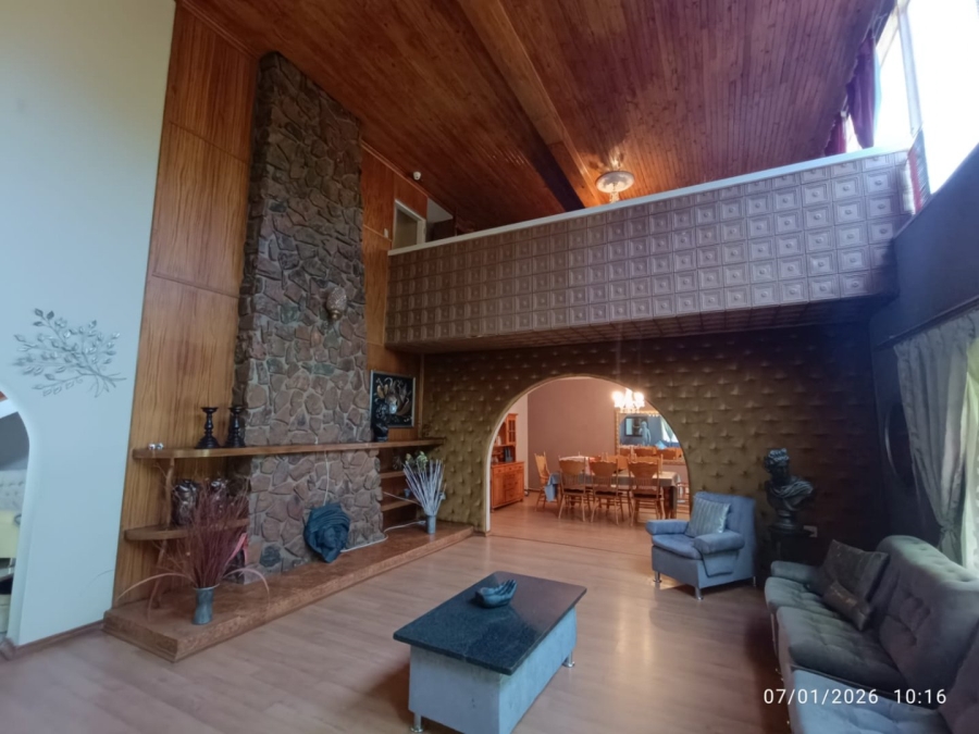 5 Bedroom Property for Sale in Wilkeville North West